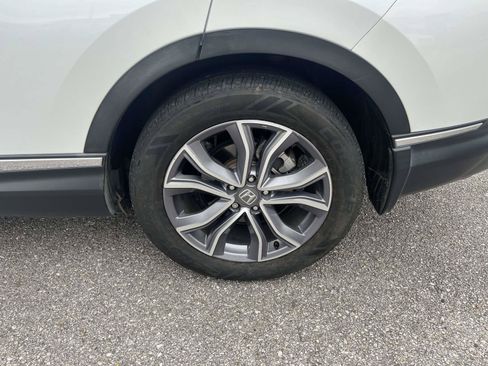 Used 2022 Honda CR-V Touring image 9