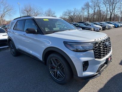 New 2026 Ford Explorer ST w/ Sun And Sound Package