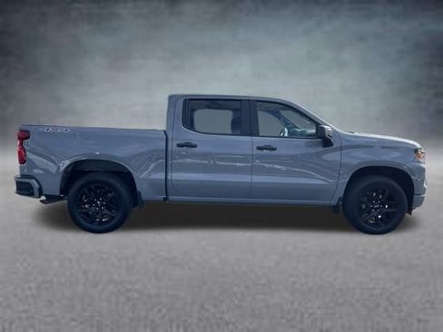 Used 2024 Chevrolet Silverado 1500 Custom image 4