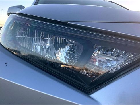 Used 2019 Toyota RAV4 LE image 35