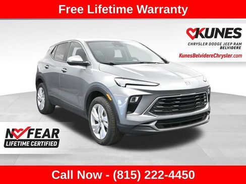 Used 2025 Buick Encore GX Preferred AWD/4WD image 1