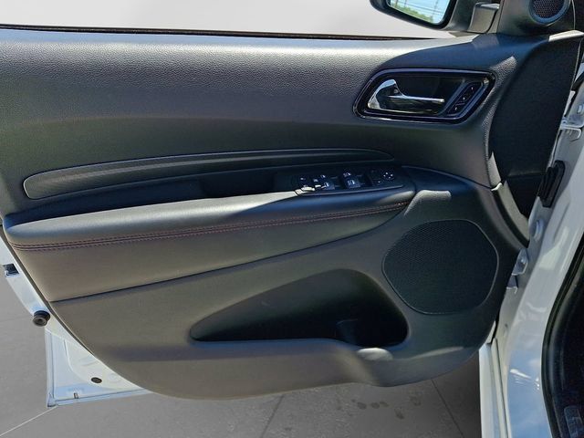 Used 2025 Dodge Durango GT AWD/4WD image 14
