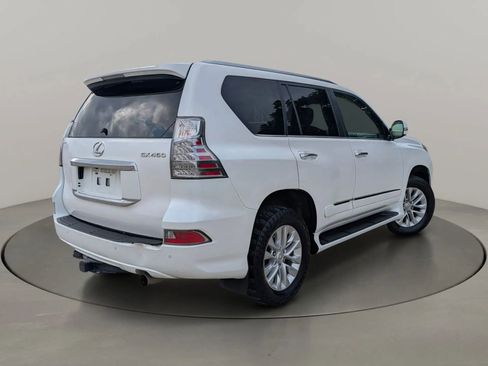 Used 2014 Lexus GX 460 w/ Premium Package AWD/4WD image 5