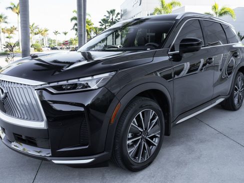 Used 2026 INFINITI QX60 Luxe w/ Cargo Package image 4