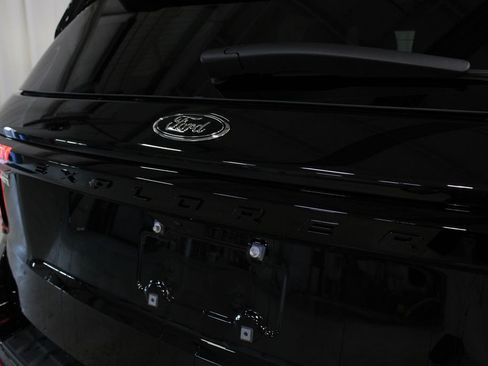 New 2026 Ford Explorer Tremor w/ Tremor Ultimate Package AWD/4WD image 34