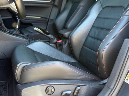Used 2019 Volkswagen GTI Autobahn FWD image 56