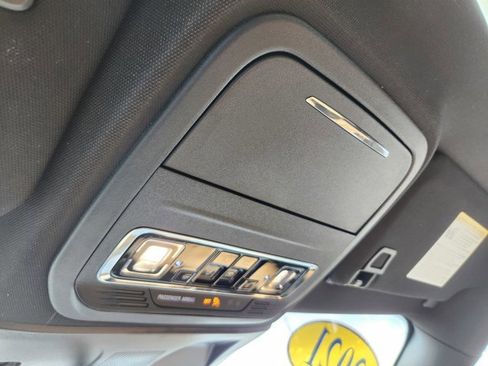 Used 2021 Lincoln Corsair Reserve w/ Equipment Group 201A image 16