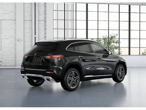 New 2026 Mercedes-Benz GLA 250 4MATIC image 21