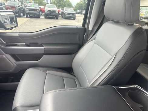 Used 2025 Ford F150 Lariat w/ Equipment Group 501A Mid AWD/4WD image 12