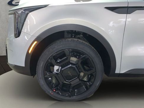 New 2026 Kia Sorento X-Line EX image 17