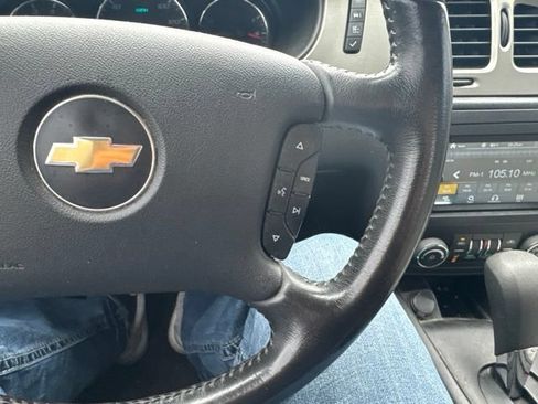 Used 2007 Chevrolet Monte Carlo LT FWD image 21