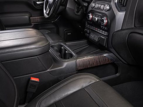 Used 2023 GMC Sierra 2500 Denali w/ Denali Ultimate Package AWD/4WD image 46