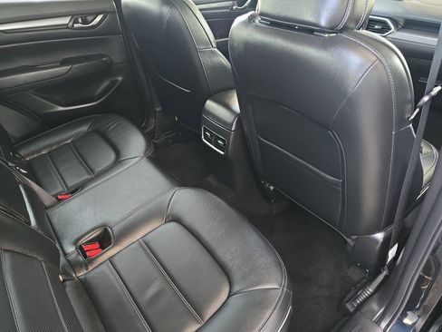 Used 2025 MAZDA CX-5 AWD 2.5 S w/ Preferred Package image 13