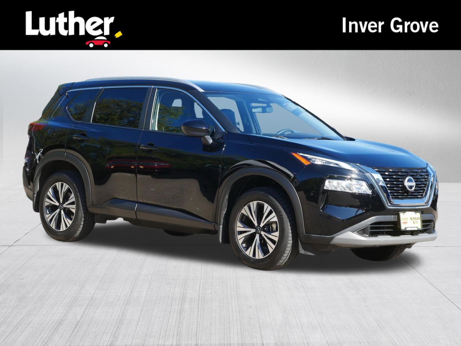 Certified 2023 Nissan Rogue SV w/ SV Premium B Package AWD/4WD image 1