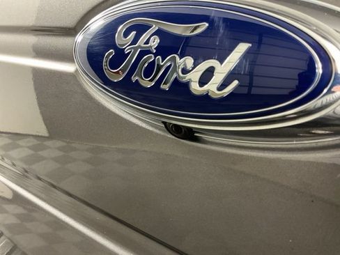 Used 2014 Ford F150 Lariat w/ Equipment Group 502A Luxury AWD/4WD image 9