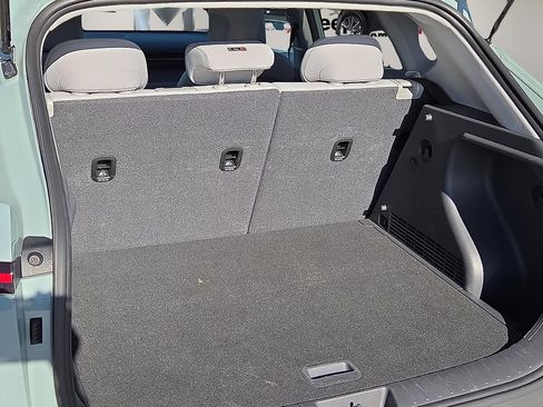 Used 2025 Hyundai Kona SEL image 8