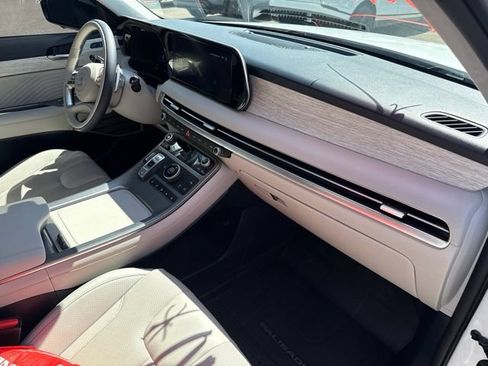 Used 2025 Hyundai Palisade Calligraphy FWD image 24