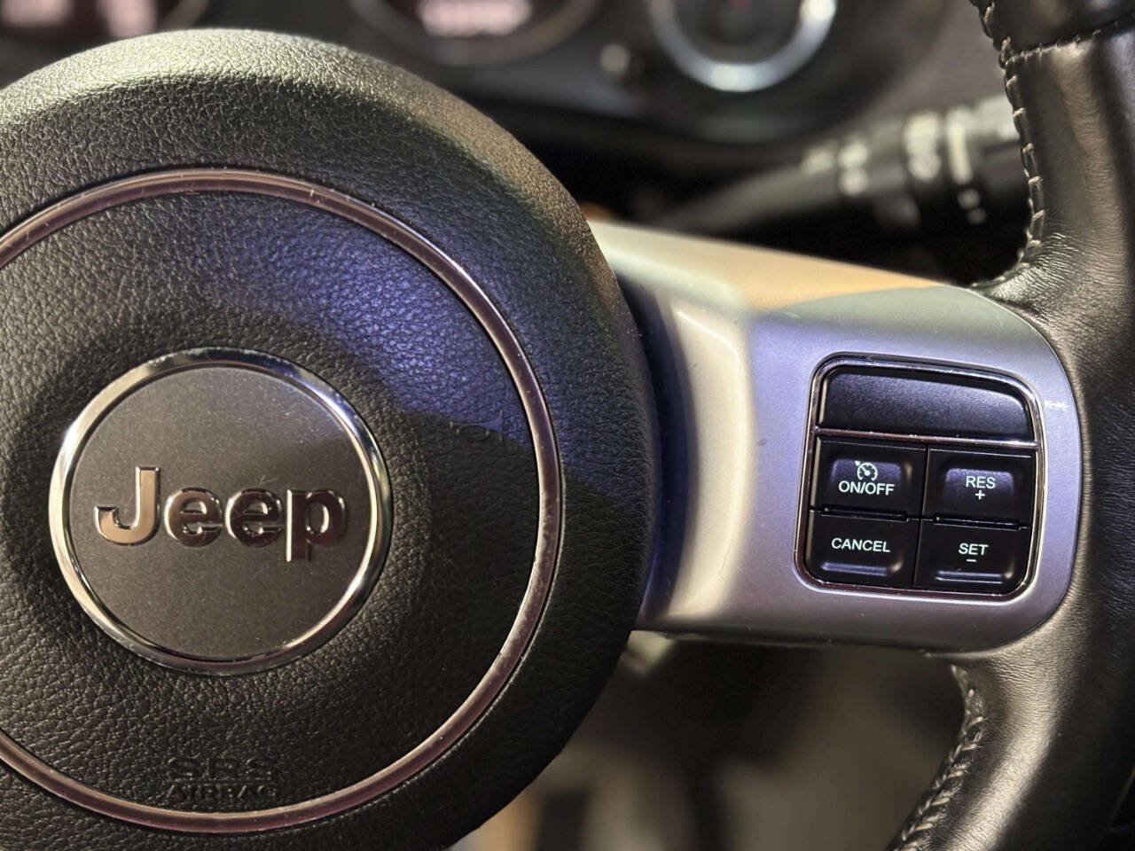 Used 2016 Jeep Wrangler Unlimited Rubicon AWD/4WD image 31