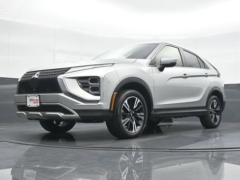 Used 2024 Mitsubishi Eclipse Cross SE image 16