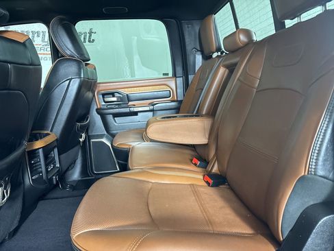 Used 2020 RAM 2500 Limited image 27