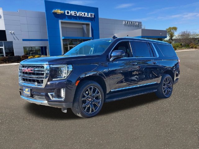 Used 2024 GMC Yukon XL SLT w/ SLT Luxury Package AWD/4WD image 34