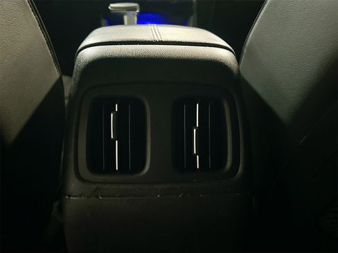 Used 2024 Hyundai Santa Cruz Limited image 26