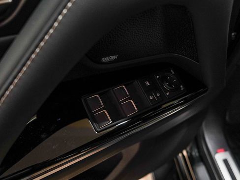 New 2026 Lexus LX 600 4WD w/ Luxury Package image 23