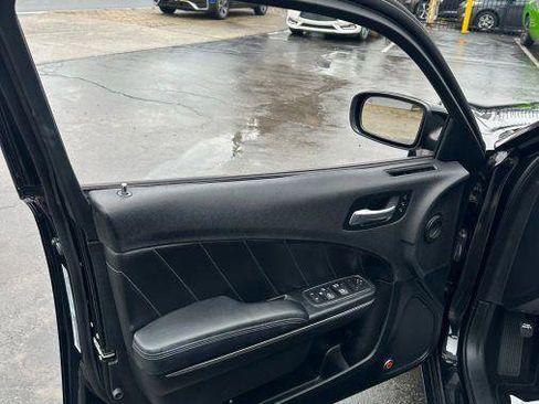 Used 2016 Dodge Charger R/T image 6