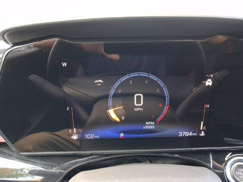 Used 2025 Chevrolet Trax RS w/ Driver Confidence Package image 29