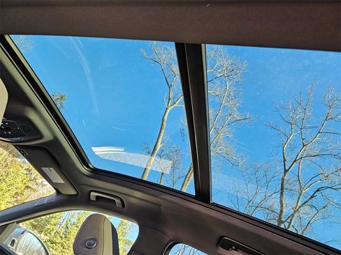 New 2025 Audi Q5 Premium Plus image 18