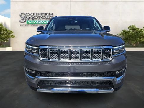 Used 2024 Jeep Grand Wagoneer L 4WD image 8