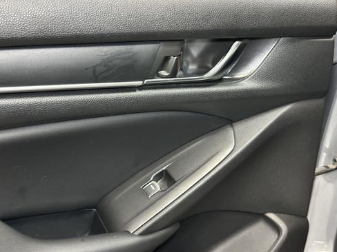 Certified 2022 Honda Accord Sport Special Edition image 31