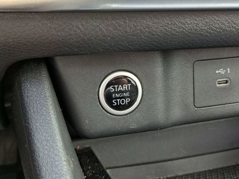 Used 2022 Nissan Rogue SV w/ SV Premium Package FWD image 29