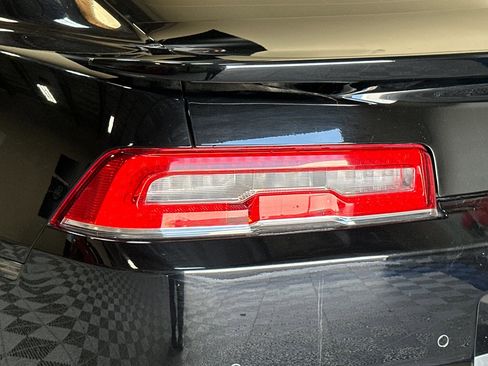 Used 2015 Chevrolet Camaro SS image 42