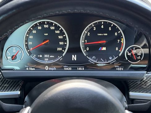 Used 2013 BMW M6 Coupe image 23