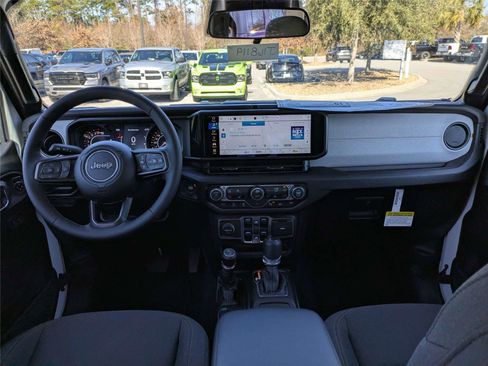 New 2026 Jeep Gladiator Sport image 15