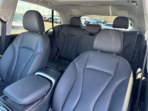 Used 2023 Audi Q8 Premium Plus w/ Premium Plus Package AWD/4WD image 33