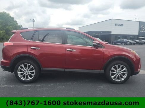 Used 2018 Toyota RAV4 Limited FWD image 7