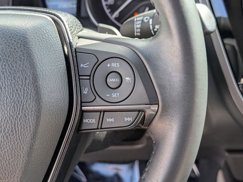 Used 2022 Toyota Camry SE image 22