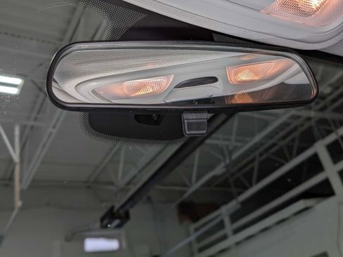 Used 2019 Jeep Cherokee Latitude Plus w/ Cold Weather Group image 35