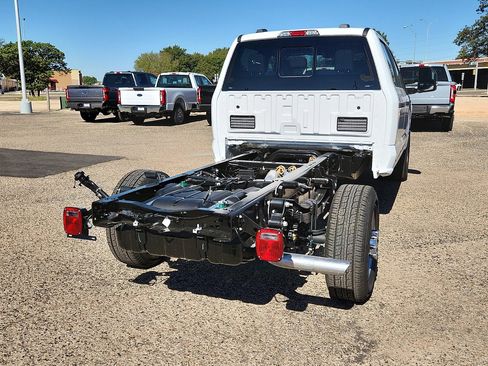 New 2024 Ford F350 XL w/ XL Chrome Package image 4