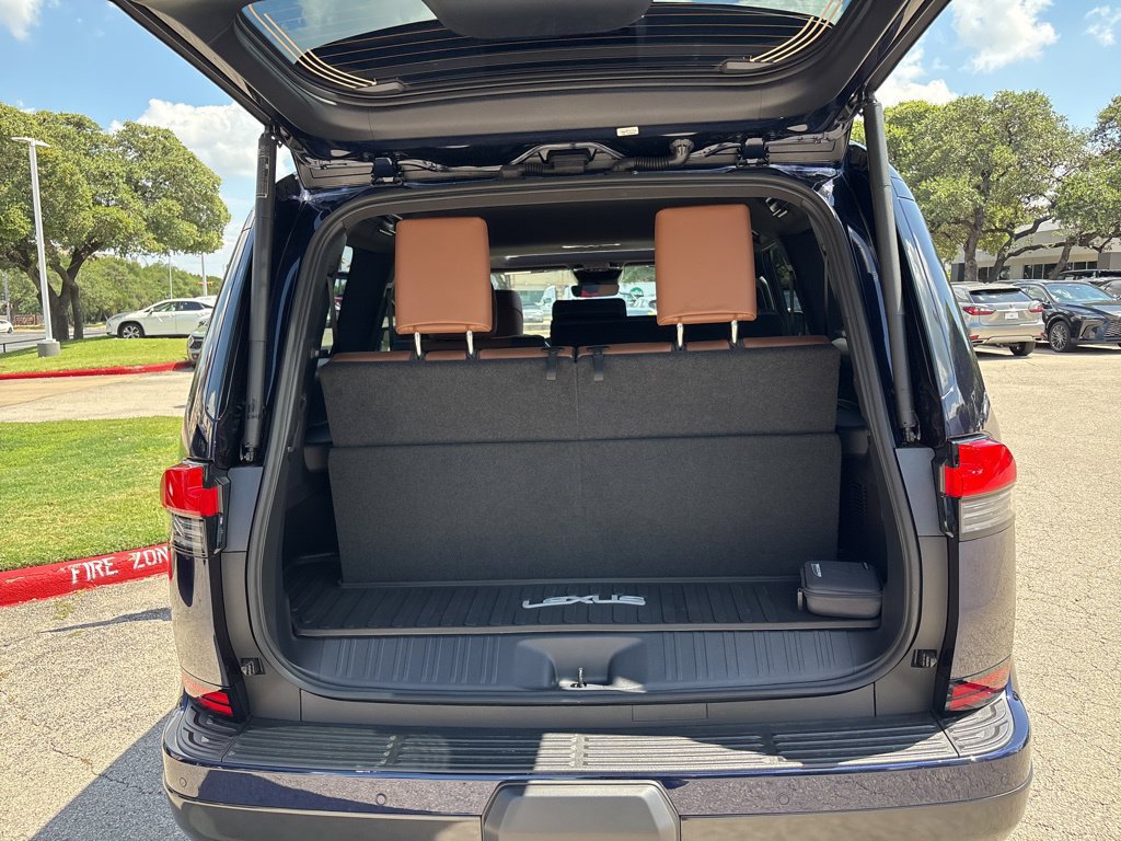 Certified 2026 Lexus GX 550 w/ Accessory Package (2T) AWD/4WD image 22