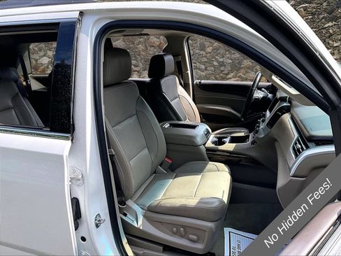 Used 2018 GMC Yukon SLT w/ Open Road Package AWD/4WD image 7