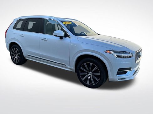 Certified 2022 Volvo XC90 T6 Inscription w/ Lounge Package image 9