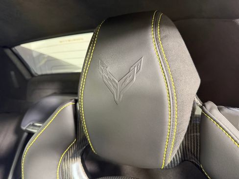 Used 2024 Chevrolet Corvette Z06 w/ Stealth Interior Trim Package RWD image 21