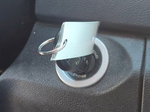 Used 2017 RAM 1500 Big Horn image 26