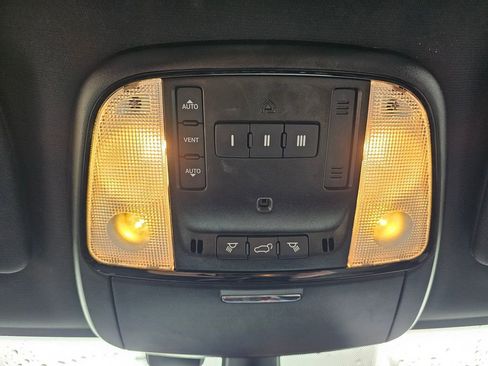 Used 2024 Dodge Durango GT image 25