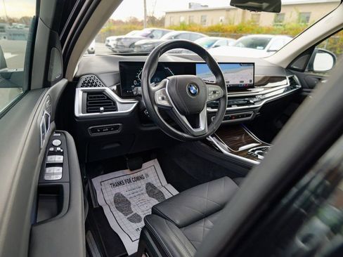 Used 2024 BMW X7 xDrive40i image 19