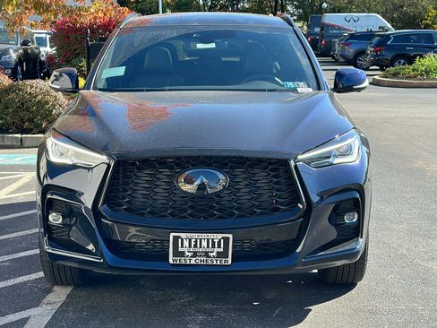 New 2025 INFINITI QX50 Sport image 3