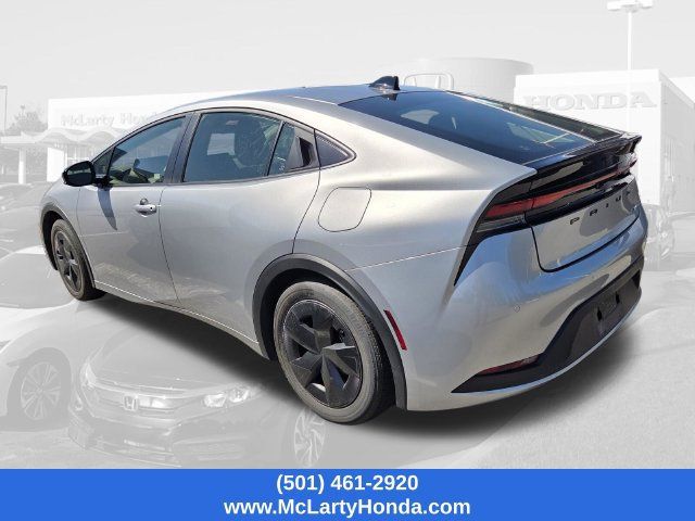 Used 2026 Toyota Prius LE FWD image 2